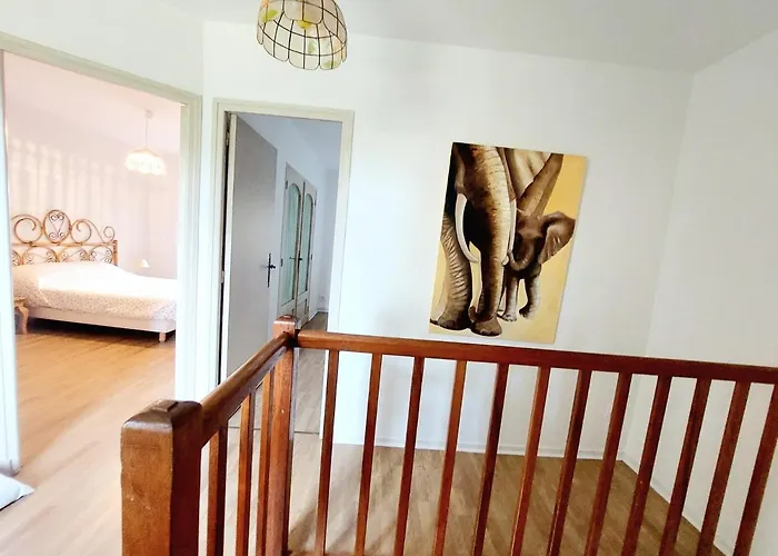 Mazet Du Chateau Joyeux De Violet Σπίτι διακοπών Pépieux